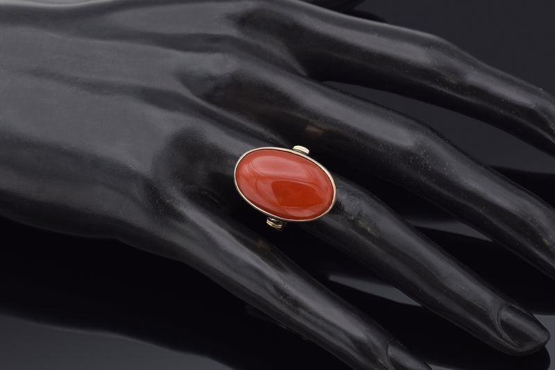 Vintage 14K Yellow Gold Red Coral Cabochon Oval Cocktail Ring