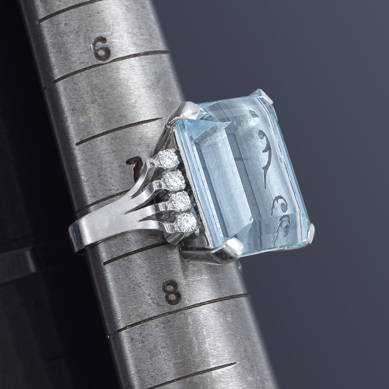 Vintage 14K White Gold 21.19 Ct Aquamarine & 0.48 TCW Diamond 15.1 Grams