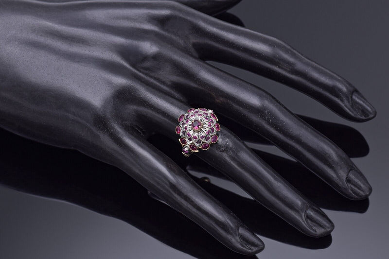 Vintage 18K Yellow Gold Ruby Thai Princess Harem Cluster Cocktail Ring 5.7 Grams
