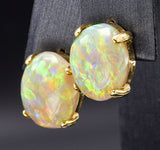 Vintage 14K Yellow Gold Jelly Opal Oval Stud Earrings