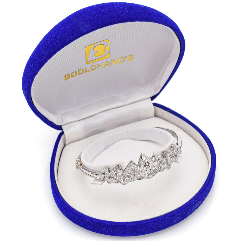 Vintage 18K White Gold 2.17 TCW Diamond Swirl Hinged Bangle Bracelet + Box