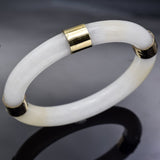 Vintage 14K Yellow Gold Translucent White Jade Bangle Bracelet