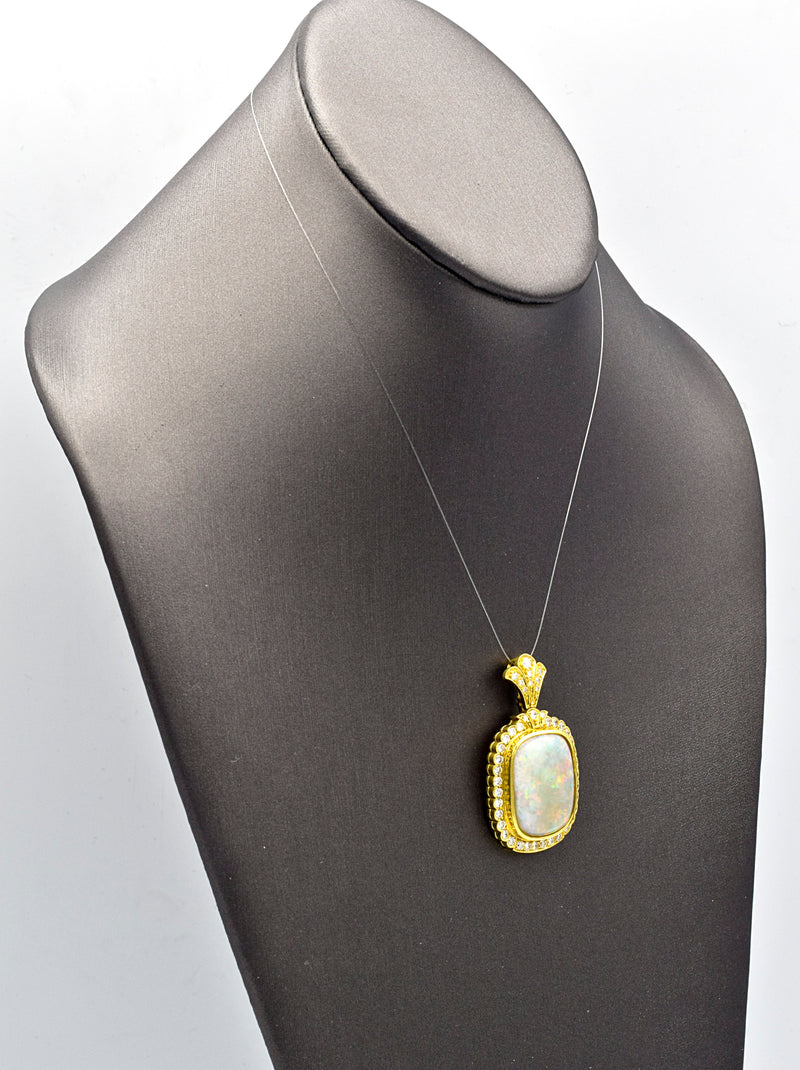 Vintage 18K Yellow Gold Opal & Diamond Pendant H/I SI-1