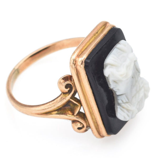 Antique 14K Yellow Gold Onyx Cameo Cocktail Ring