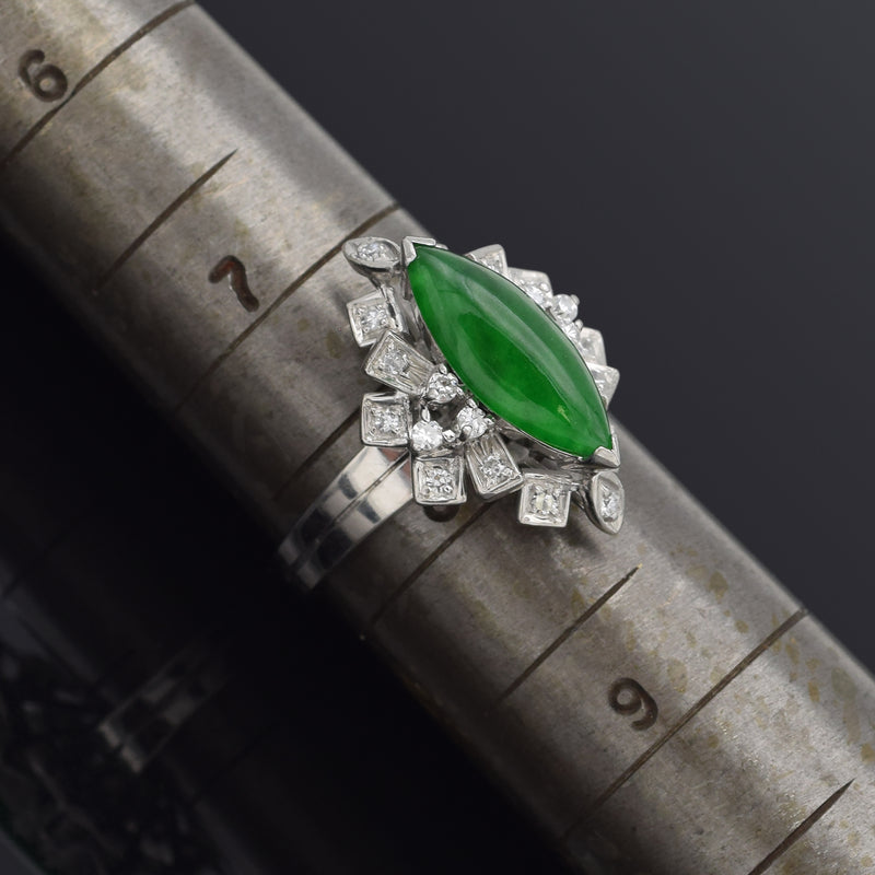 Vintage 18K White Gold Imperial Green Jade & Diamond Cocktail Ring