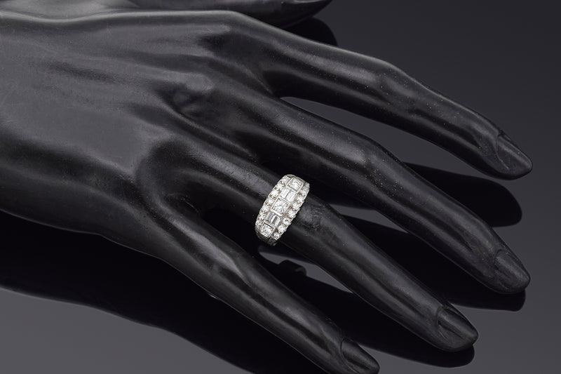 Vintage 14K White Gold 0.83 TCW Diamond Band Ring