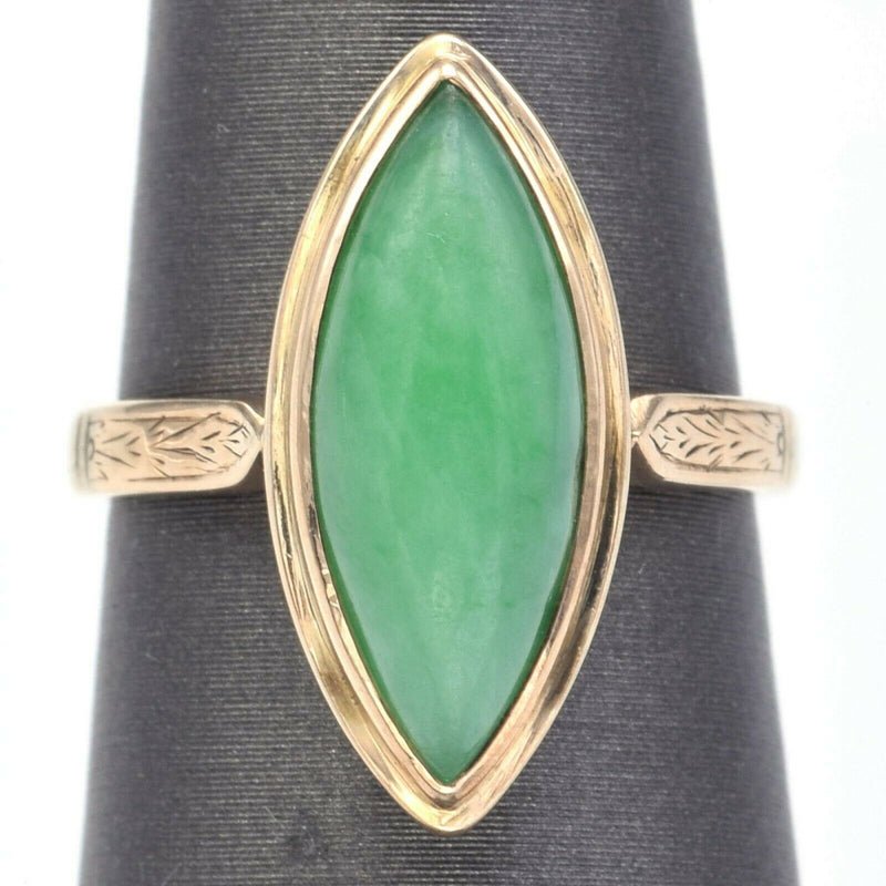 Vintage 14K Yellow Gold 4.66 Ct Green Jade Marquise Cocktail Ring