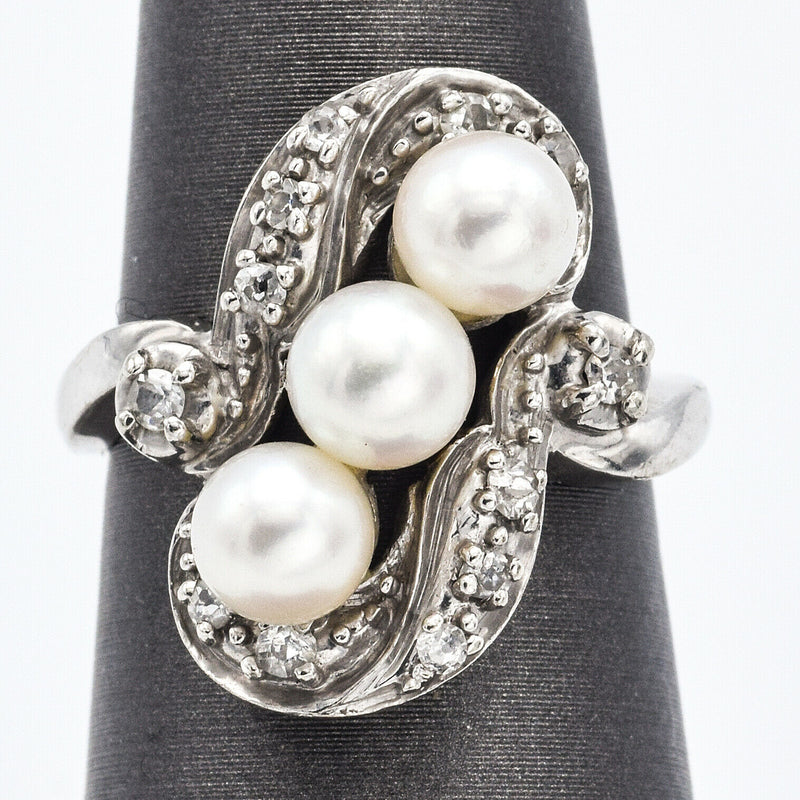 Vintage 14K White Gold Sea Pearl & Diamond Art Deco Ring