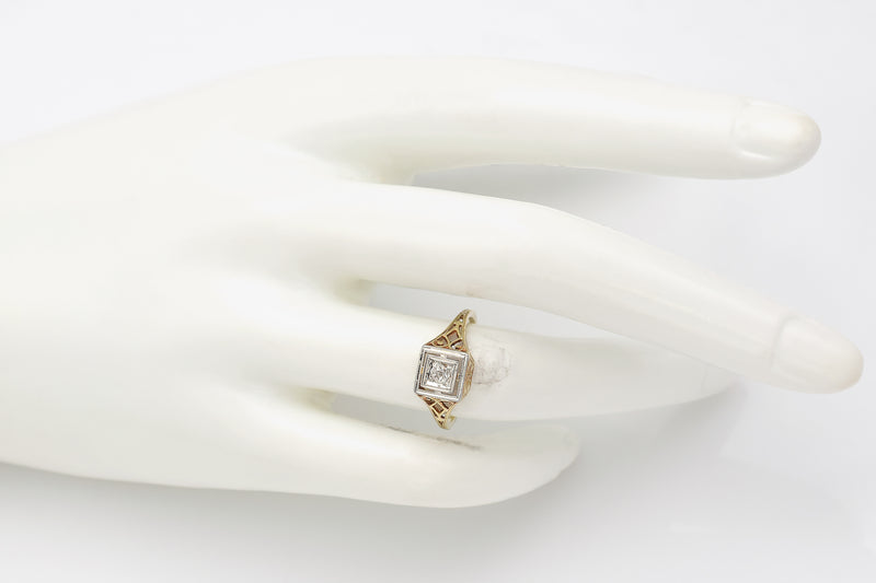 Antique 14K Yellow Gold Old Mine Cut Diamond Art Deco Band Ring Size 5.75