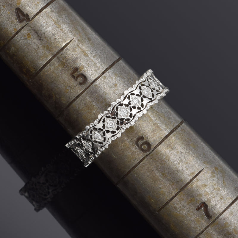 Vintage 18K White Gold 0.055 TCW Diamond Filigree Eternity Band Ring