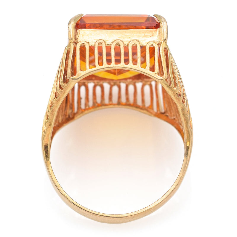 Vintage 18K Yellow Gold 12.80 Ct Mandarin Orange Sapphire Cocktail Ring