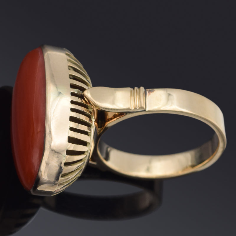 Vintage 14K Yellow Gold Red Coral Cabochon Oval Cocktail Ring