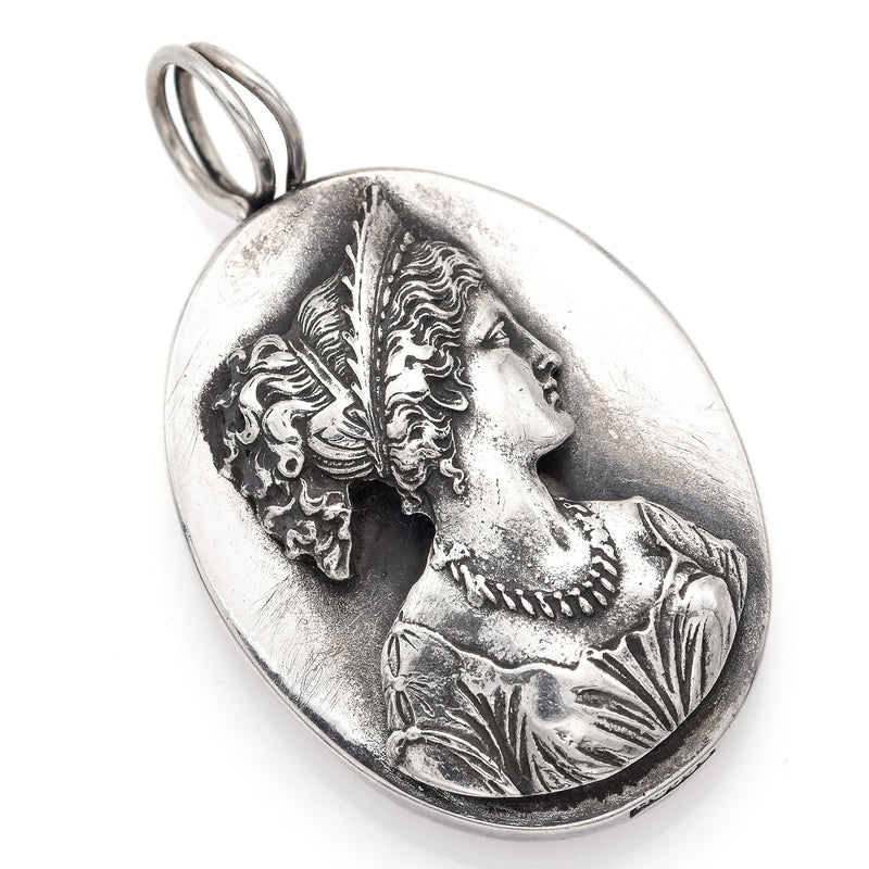 Vintage Henryk Winograd HW 999 Fine Silver Repoussé Woman Maiden Pendant