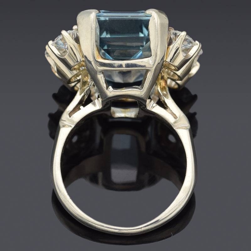 Vintage 14K White Gold 13.9 Ct Aquamarine & 1.73 TCW Diamond Cocktail Ring