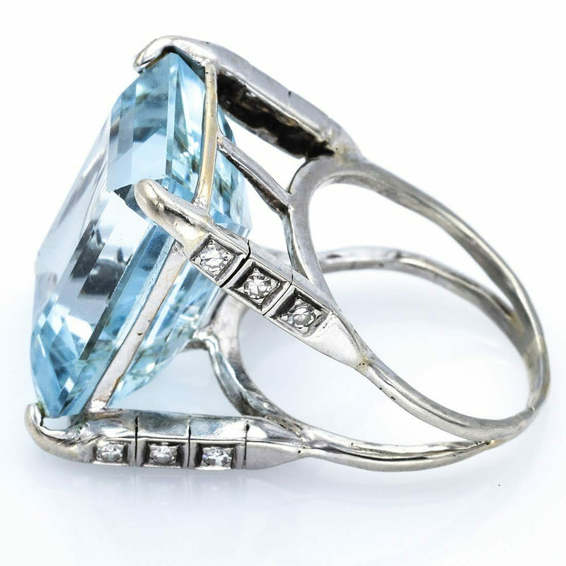 Vintage 14K White Gold 24.63 Carats Aquamarine & Diamond Ring