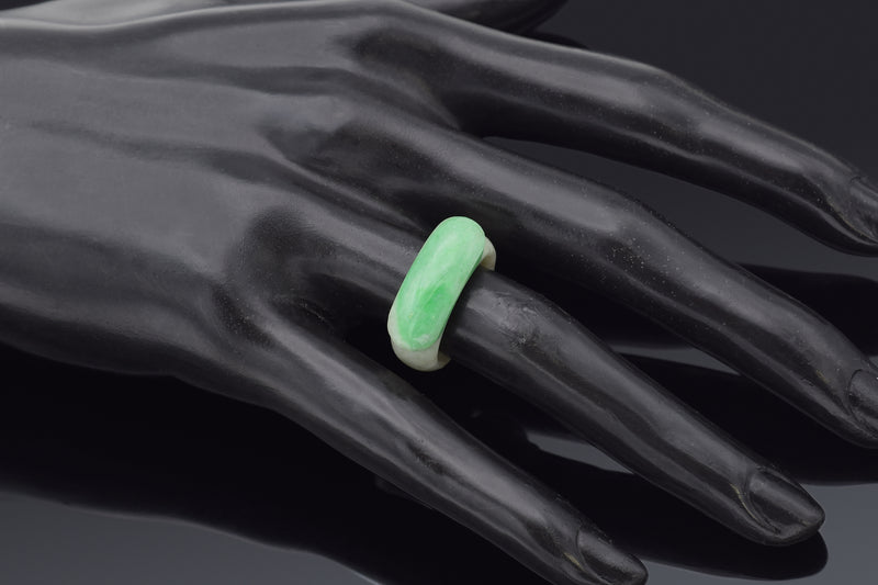 Vintage Translucent Green Jade Saddle Band Ring