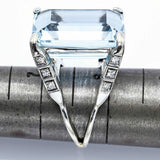 Vintage 14K White Gold 24.63 Carats Aquamarine & Diamond Ring