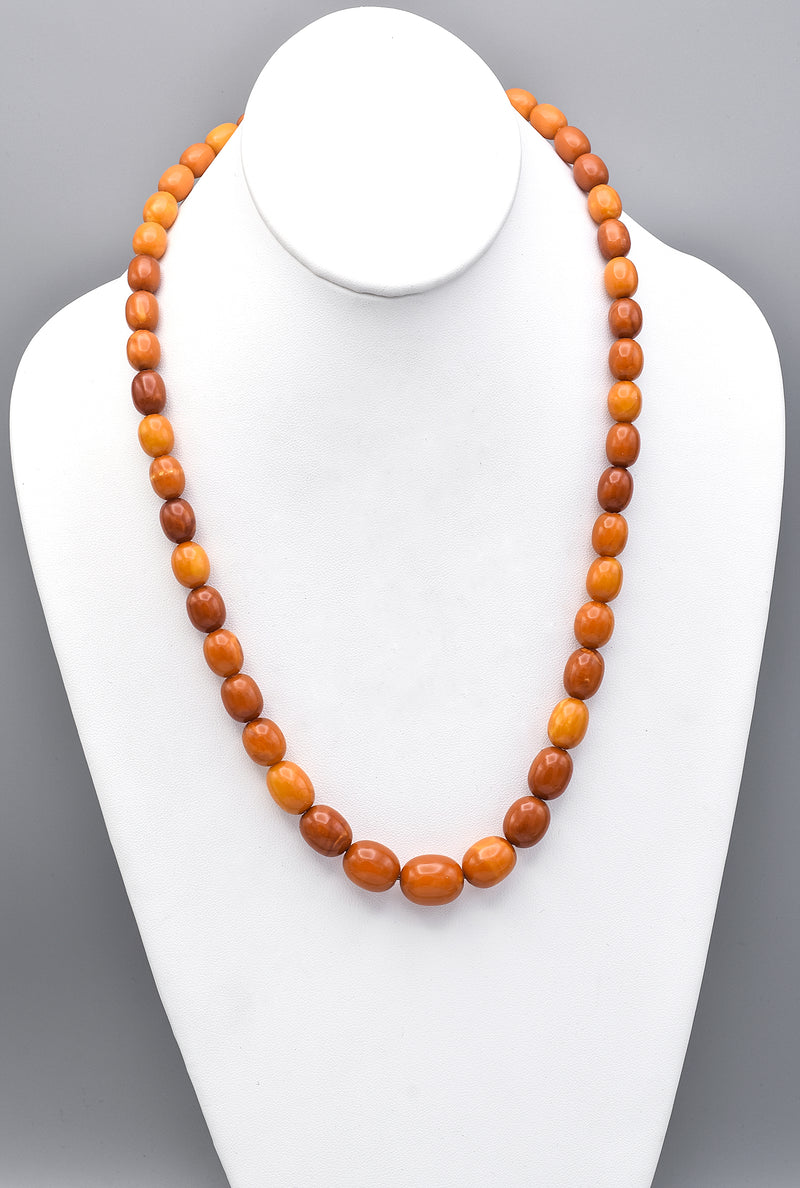 Vintage Butterscotch Amber Graduated Beaded Necklace
