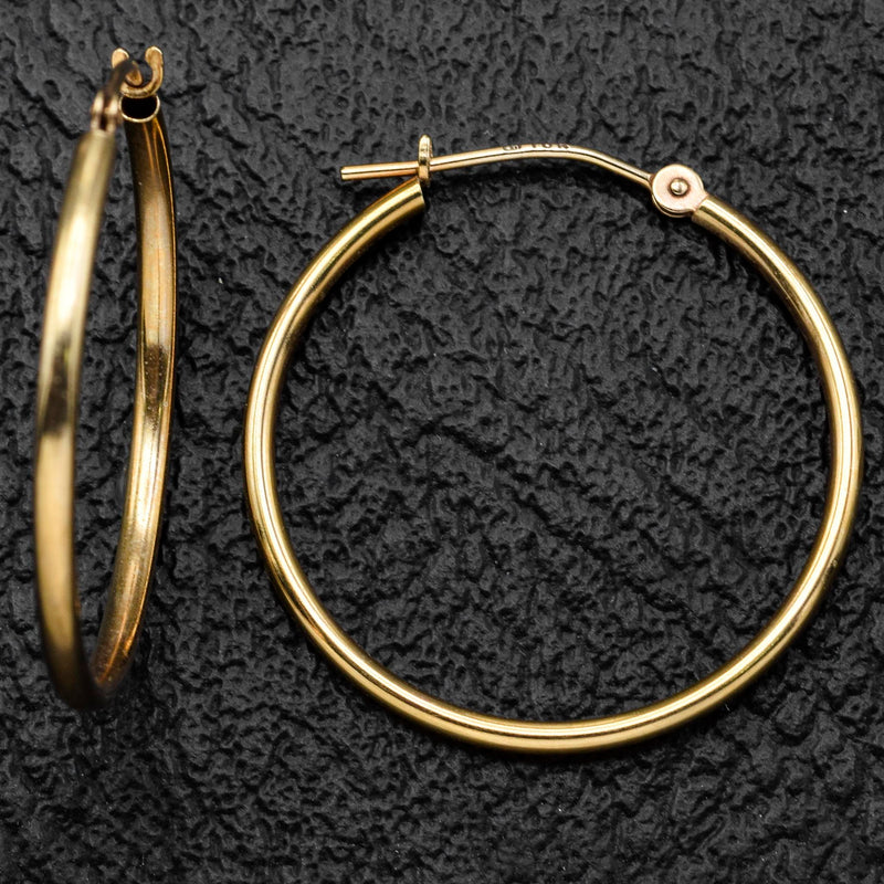 Vintage 10K Yellow Gold 1.6 mm Hoop Earrings