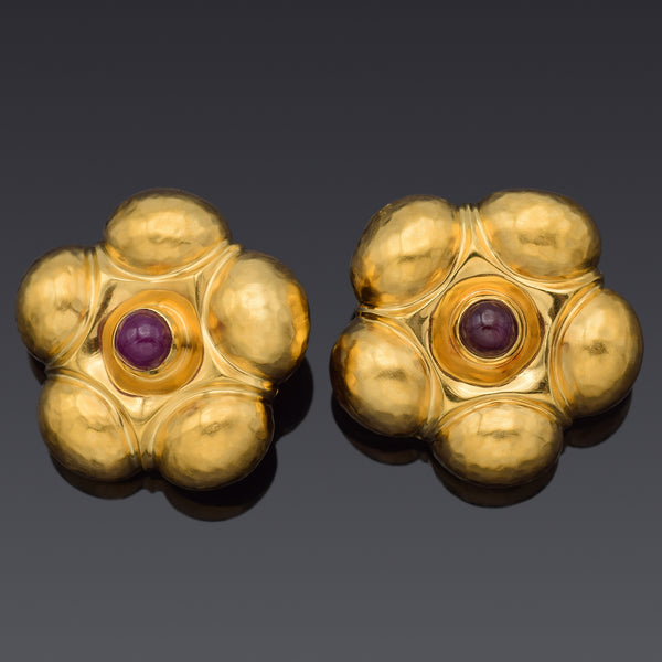 Vintage Ilias Lalaounis Greece 18K Yellow Gold Ruby Flower Clip On Earrings