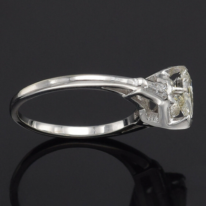 Vintage 14K White Gold 0.89 TCW Diamond Pear Three-Stone Band Ring Size 5.5