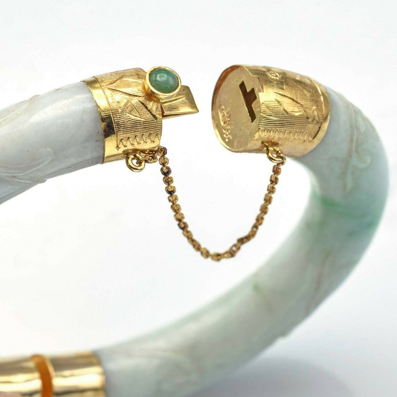 Vintage 14K Yellow Gold Carved Green Jade Hinged Bangle Bracelet