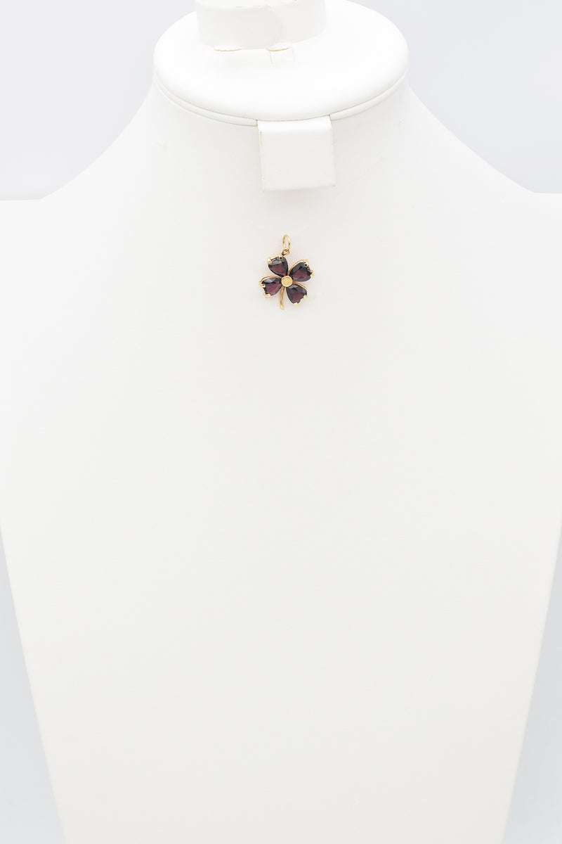Vintage 14K Yellow Gold Garnet Clover Pendant