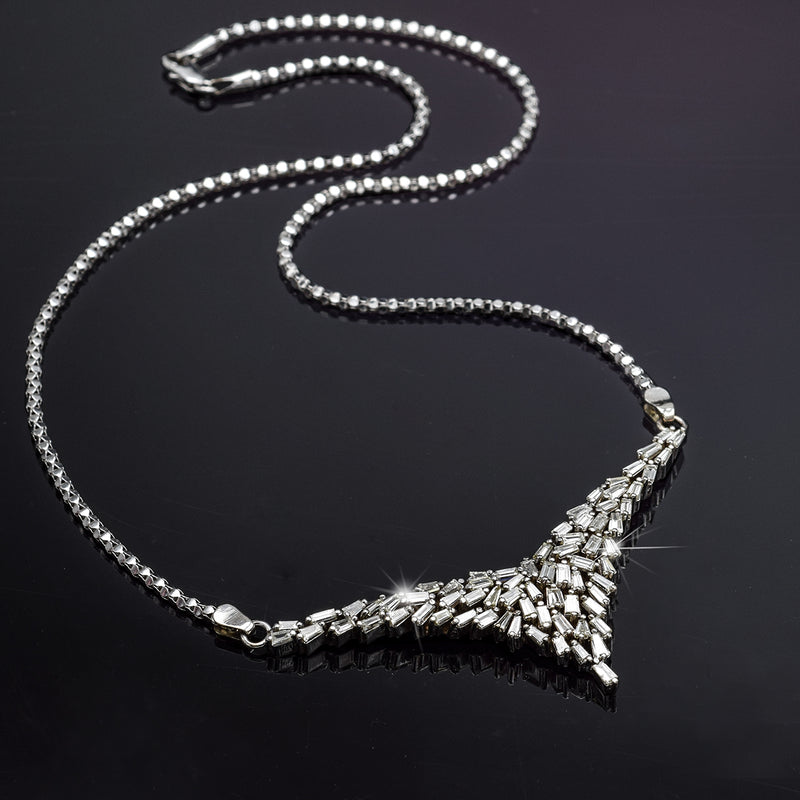Vintage 18K White Gold 4.54 TCW Baguette Diamond Cluster Necklace