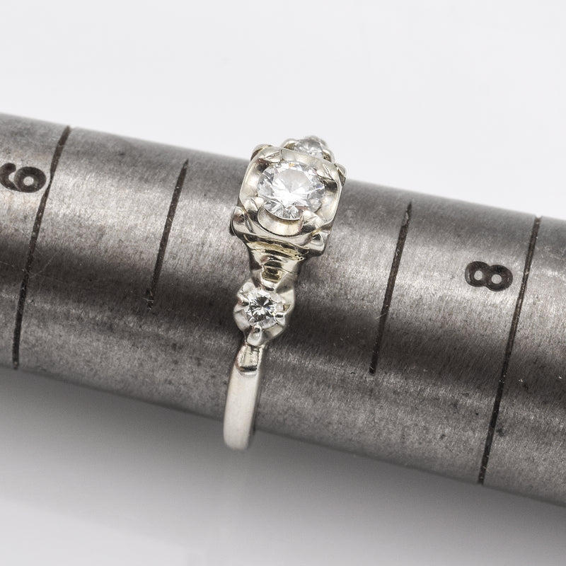 Antique 14K White Gold 0.25 Ct Diamond Band Ring