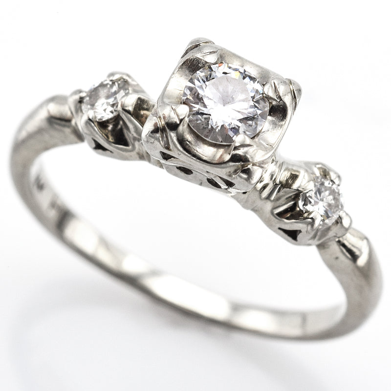Antique 14K White Gold 0.25 Ct Diamond Band Ring