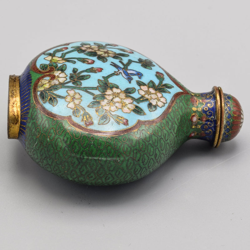 Antique Chinese Cloisonne Flask Shape Floral Snuff Bottle