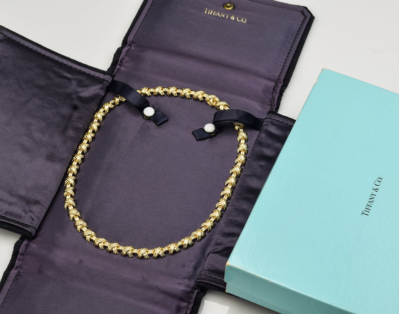 Tiffany and Co. Paloma Picasso Signature X 18 K Yellow Gold Necklace For  Sale at 1stDibs | tiffany signature x necklace, paloma picasso necklace,  tiffany and co graffiti x gold choker