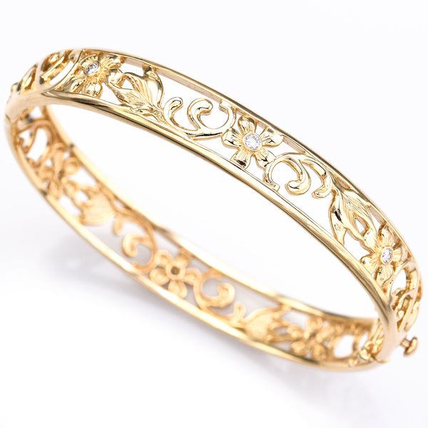 Na Hoku Estate 14K Yellow Gold Diamond Floral Hinged Bangle Bracelet