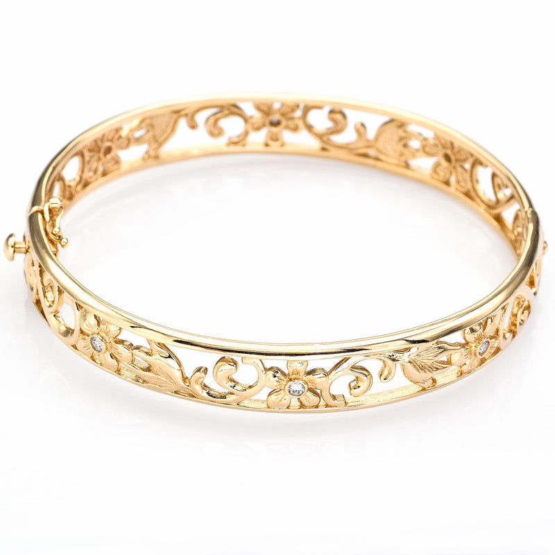 Na Hoku Estate 14K Yellow Gold Diamond Floral Hinged Bangle Bracelet