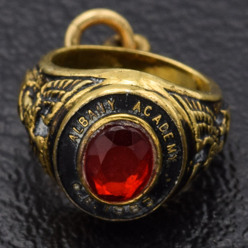 Class ring pendant online
