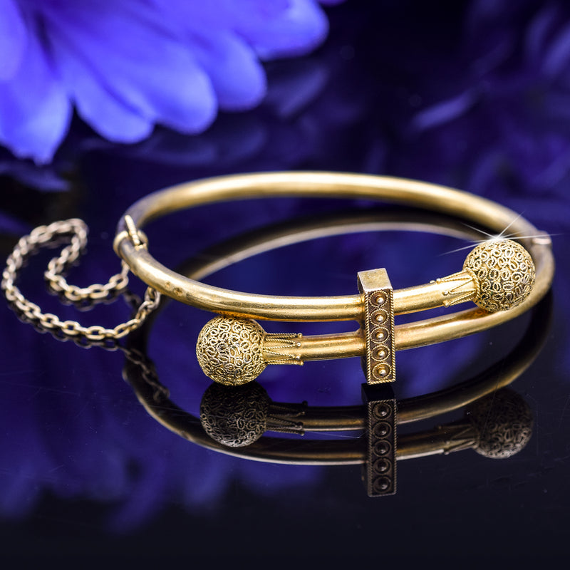 Antique Etruscan 14K Yellow Gold Ornate Hinged Bangle Bracelet