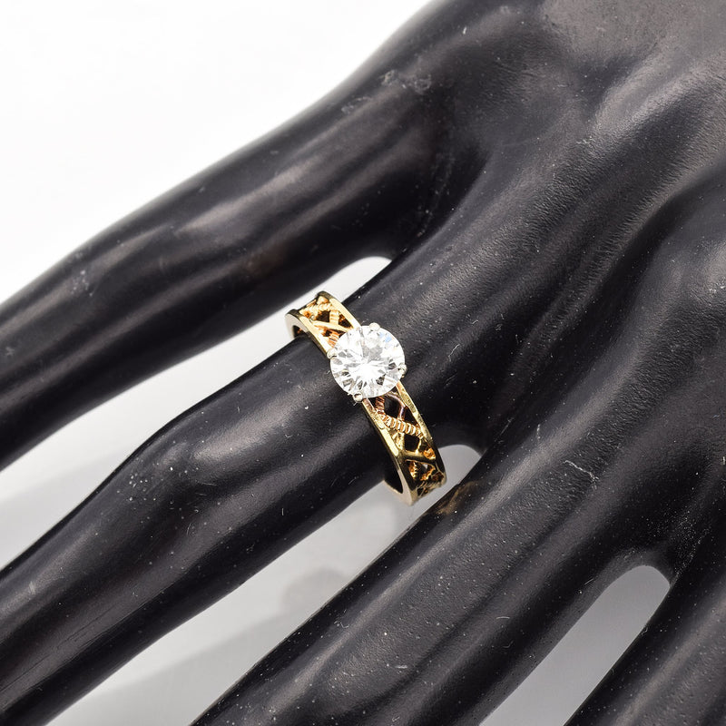 Vintage 14K Yellow Gold Diamond Solitaire Filigree Band Ring