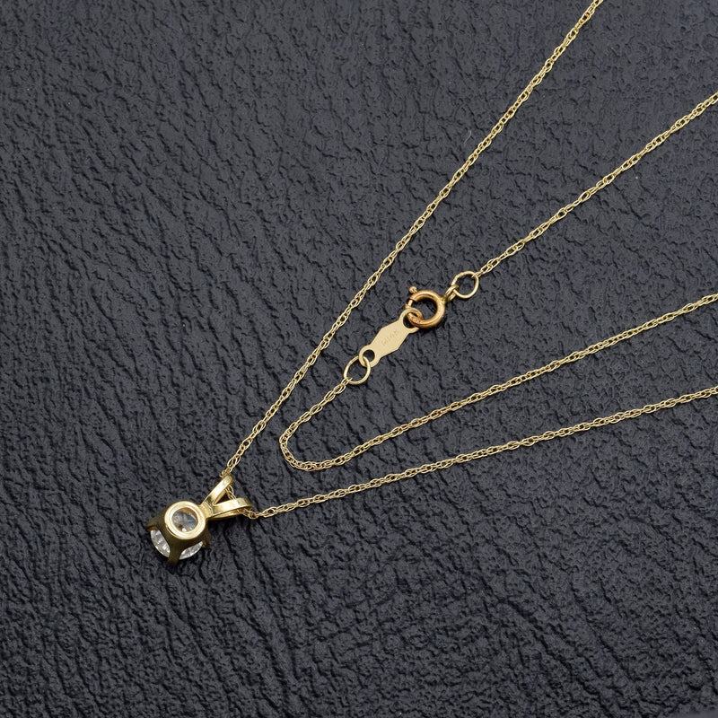 Vintage 14K Yellow Gold 0.50 Ct Diamond Solitaire Pendant Necklace