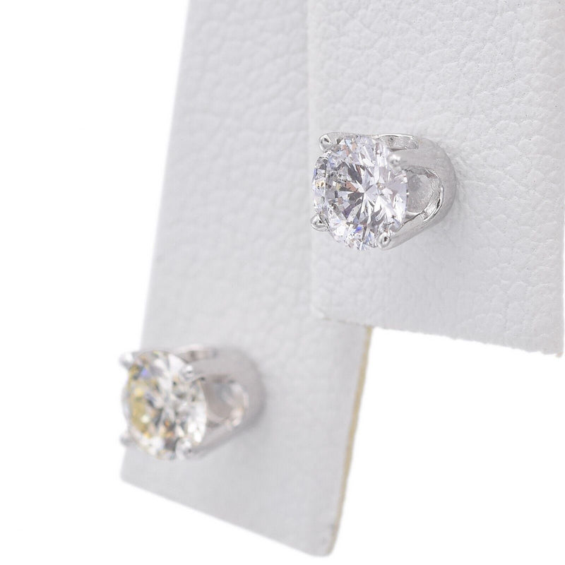 Vintage 14K White Gold 0.74 TCW Diamond Round Stud Earrings 4.6 mm