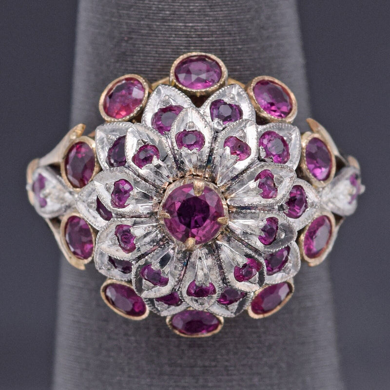 Vintage 18K Yellow Gold Ruby Thai Princess Harem Cluster Cocktail Ring 5.7 Grams