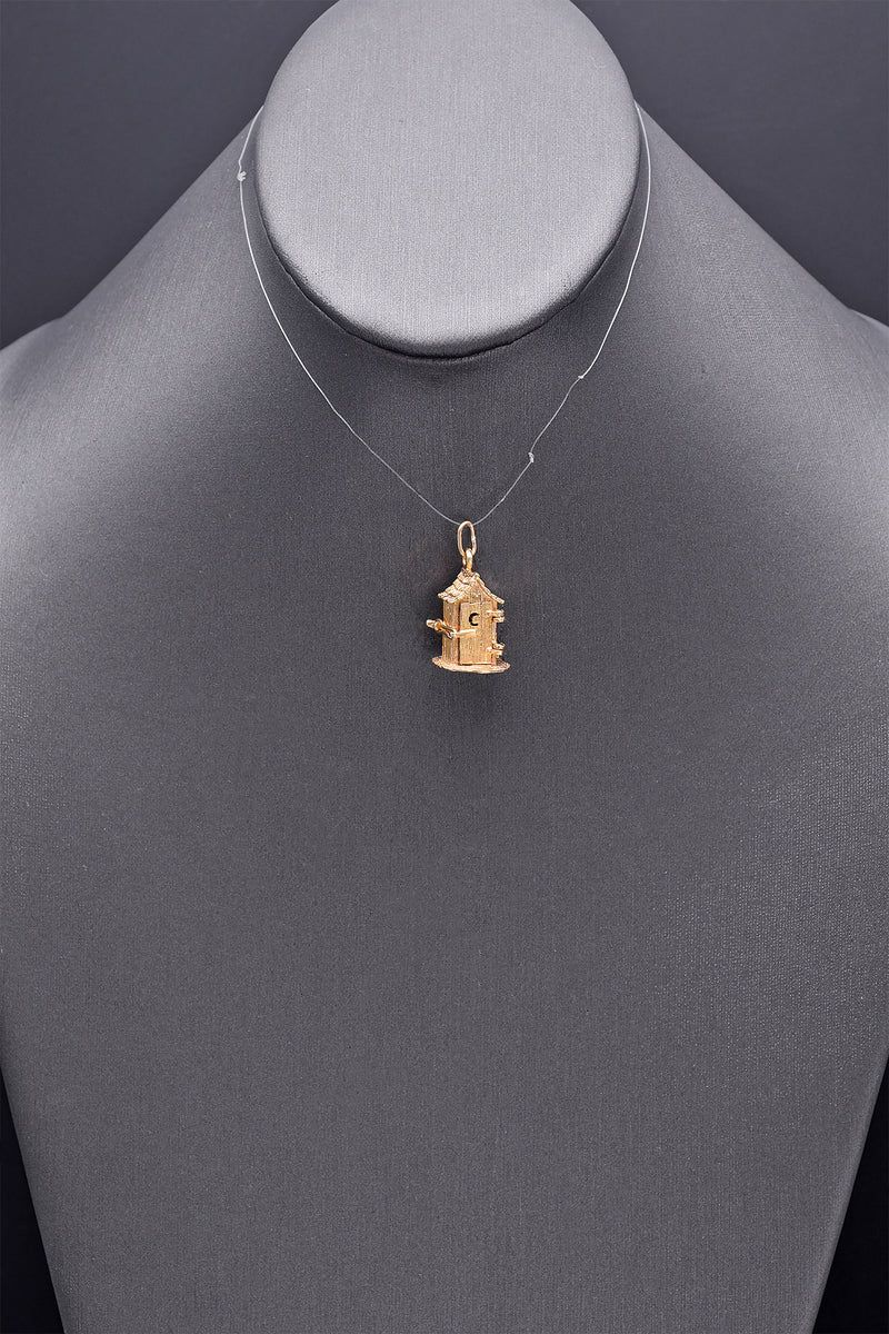 Vintage 14K Gold Man Sitting on Toilet Outhouse Movable Charm Pendant 7.7G