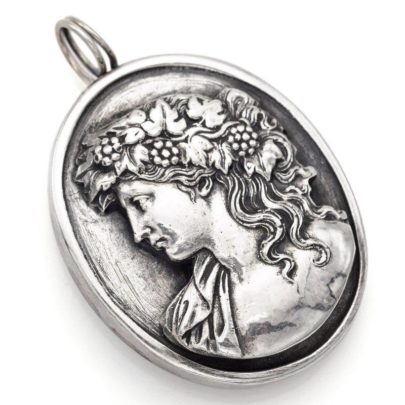 Vintage Henryk Winograd HW 999 Fine Silver Repoussé Woman Grape Vine Pendant