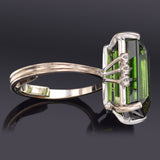 Vintage 18K Gold 7.62 Ct Green Tourmaline & Diamond Cocktail Ring 6.2 Gr F/G VS