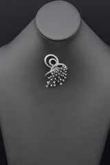 Vintage 14K White Gold 2.70 TCW Diamond Floral Brooch Pin