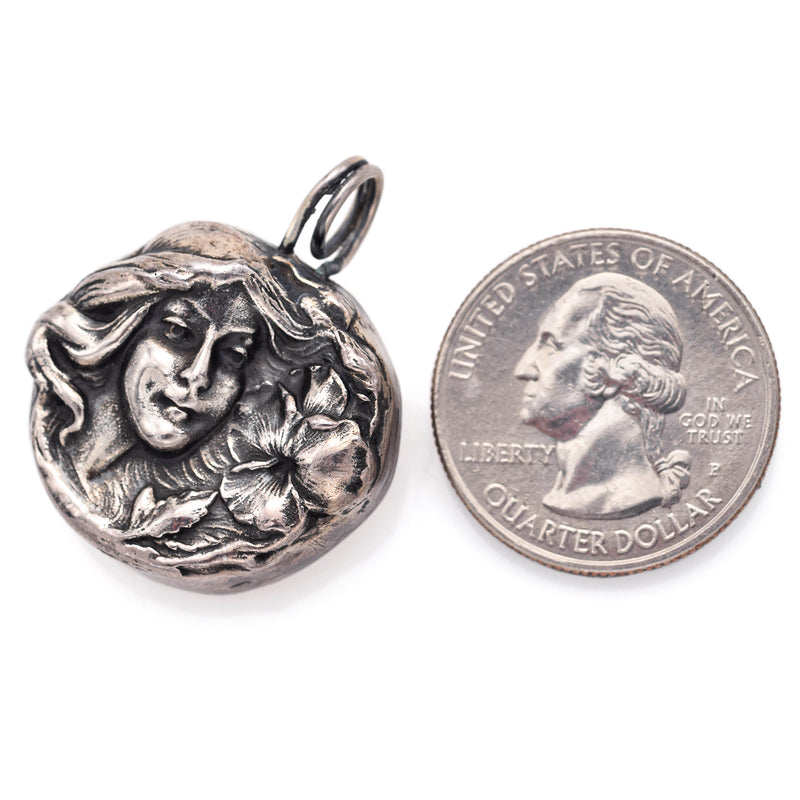 Vintage Henryk Winograd HW 999 Fine Silver Repoussé Woman Flower Pendant 24.5mm