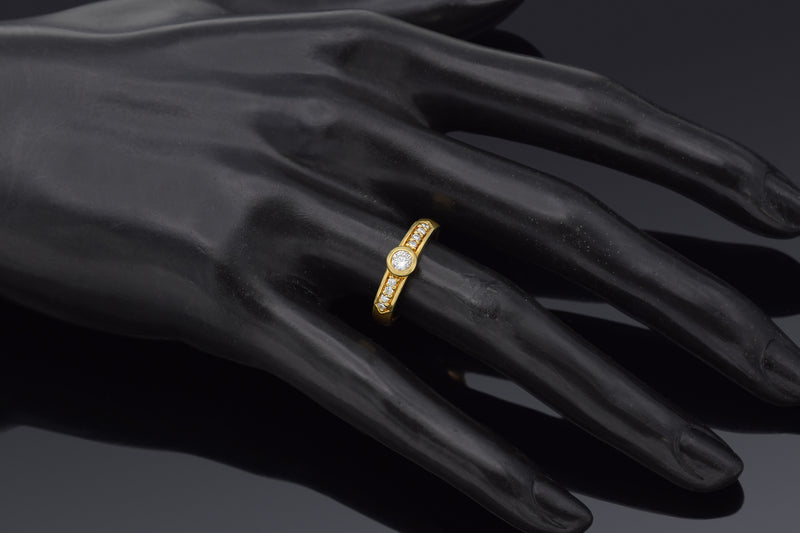 Estate 18K Yellow Gold 0.33 TCW Diamond Band Ring