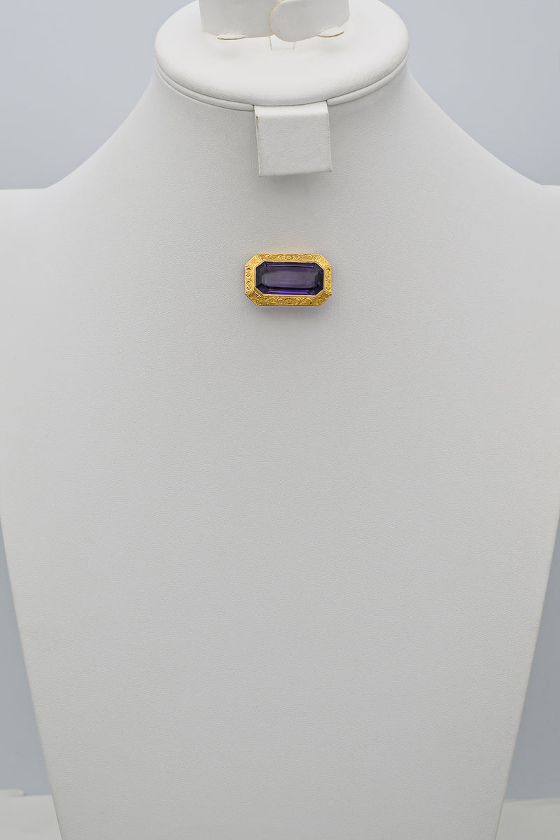 Antique Victorian 14K Yellow Gold 14.99 Ct Amethyst Brooch Pin