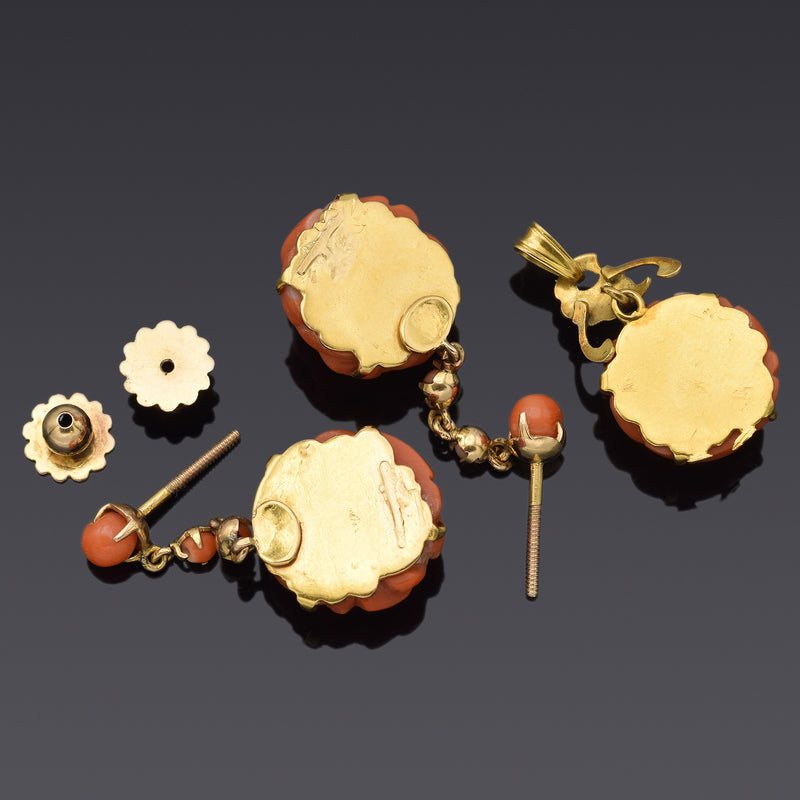Vintage 18K Yellow Gold Red Coral Carved Rose Flower Pendant & Earrings Set