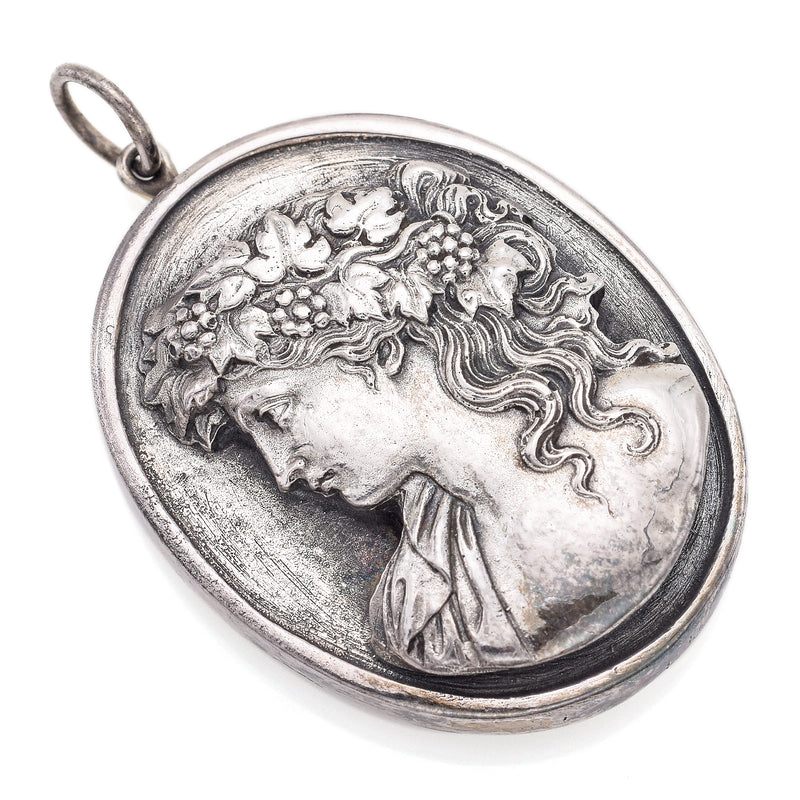 Vintage Henryk Winograd HW 999 Fine Silver Repoussé Woman Grape Vine Pendant Md