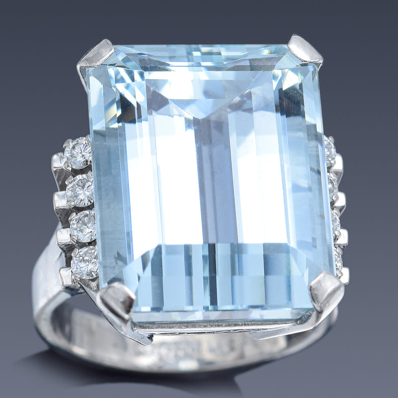 Vintage 14K White Gold 21.19 Ct Aquamarine & 0.48 TCW Diamond Ring